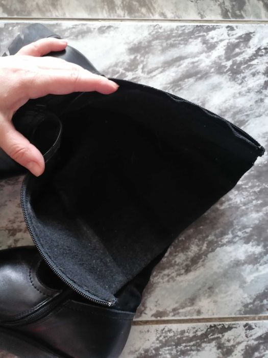 Cizme piele, jumate - jumate, marime 38