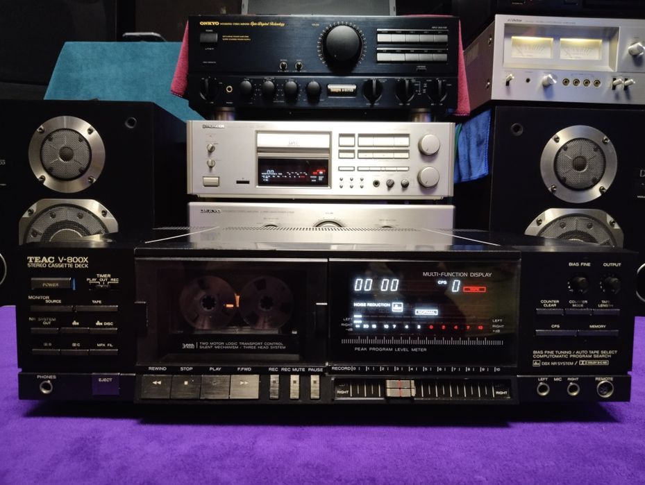 Teac V-800X кассетная дека