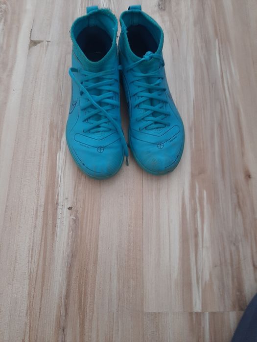 Adidasi nike fotbal copii marimea 33,5