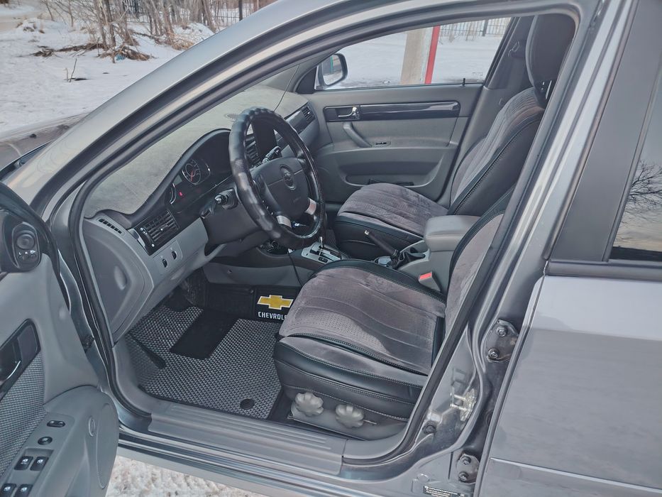 Чехол на автомобиле