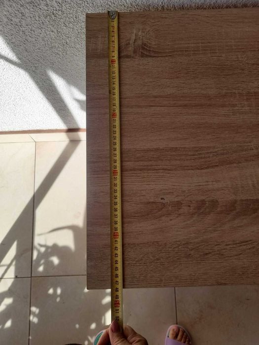 Vând birou pentru copii