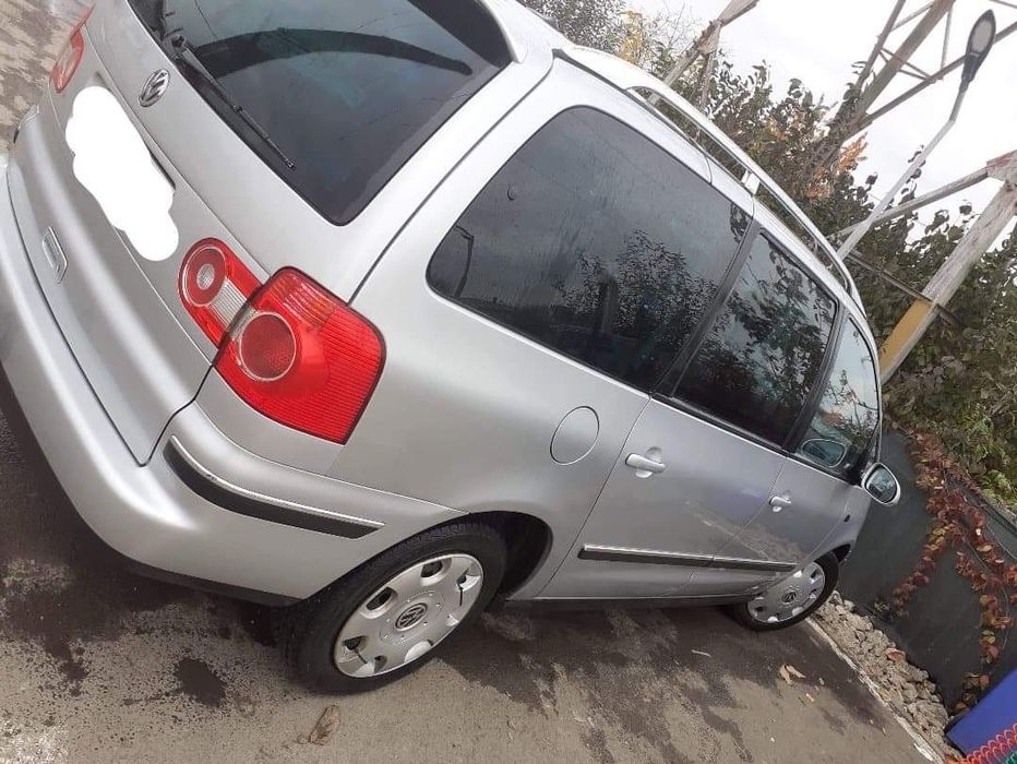 Vând Vw Sharan 2.0 tdi