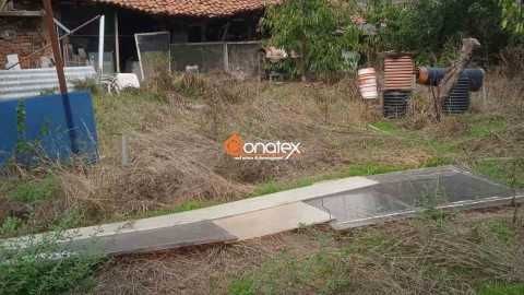 Продава едноетажна къща 60 кв.м с двор 1171 кв.м, в село Михилци