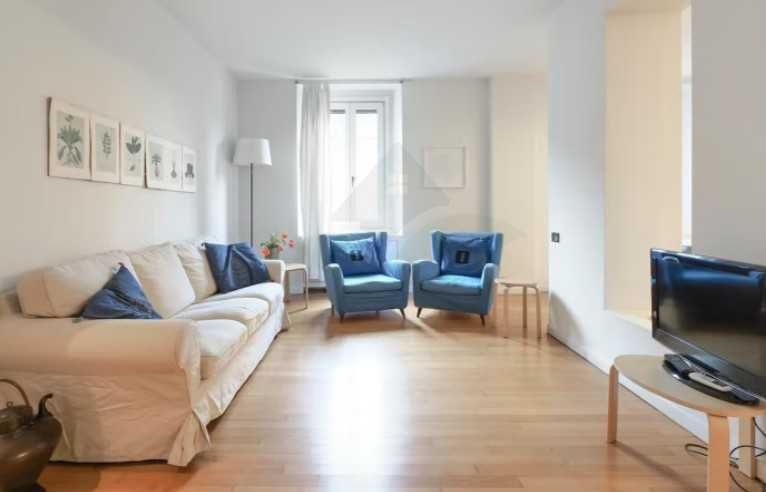 Дава се под наем Двустаен апартамент в Пловдив, Гагарин - 60 кв.м за 199.41 € - Снимка #1