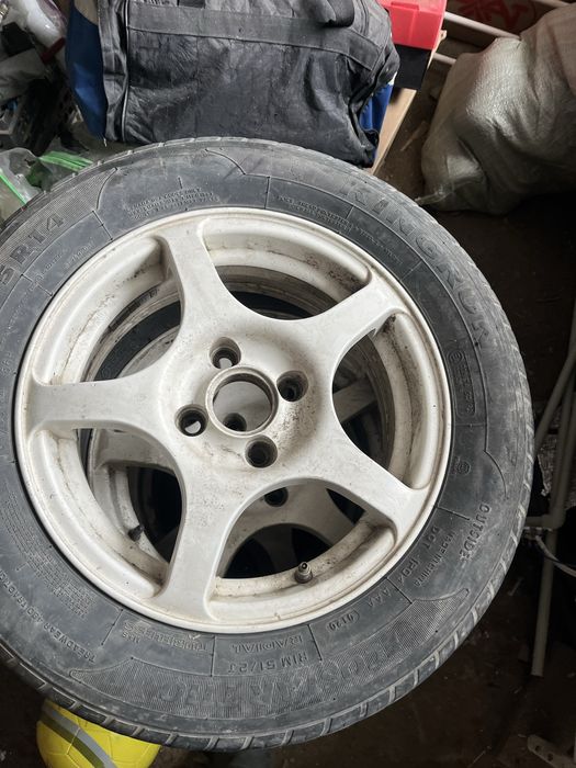 Продам титанки r14