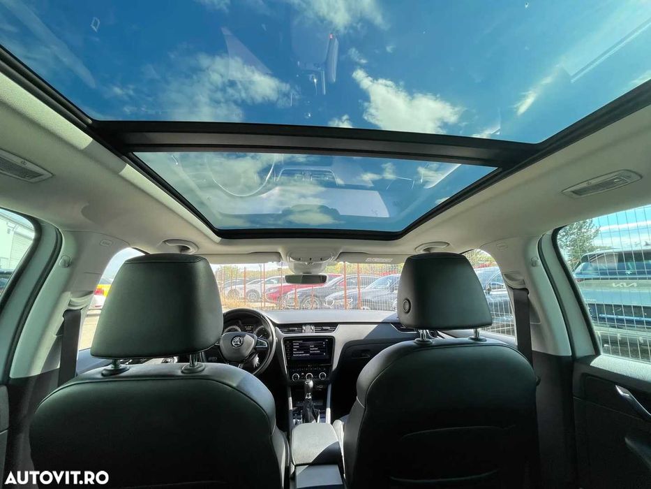 Plafon panoramic / sunroof cu webasto Skoda Octavia 3