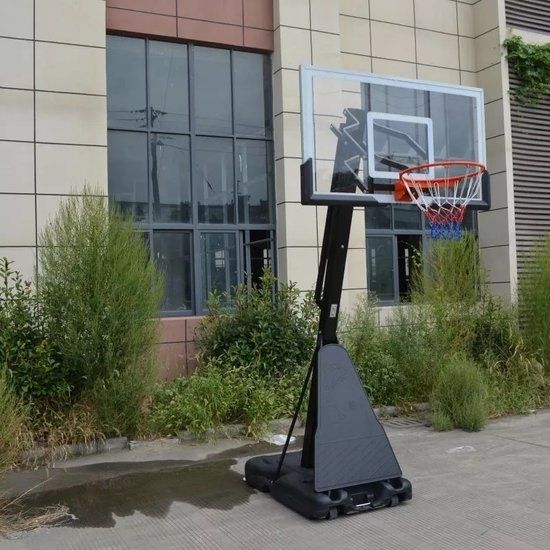 Баскетбольный щит стоячий большой 2.30-3.05см