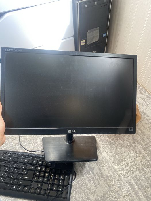 Продам компьютер рабочий