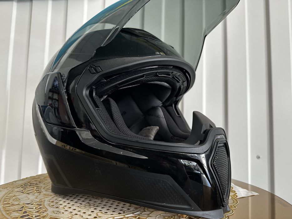 Мотошлем Icon Airflite