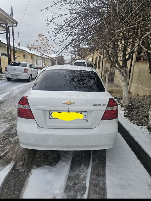 Nexia 3  oq avtomat 2019 yil