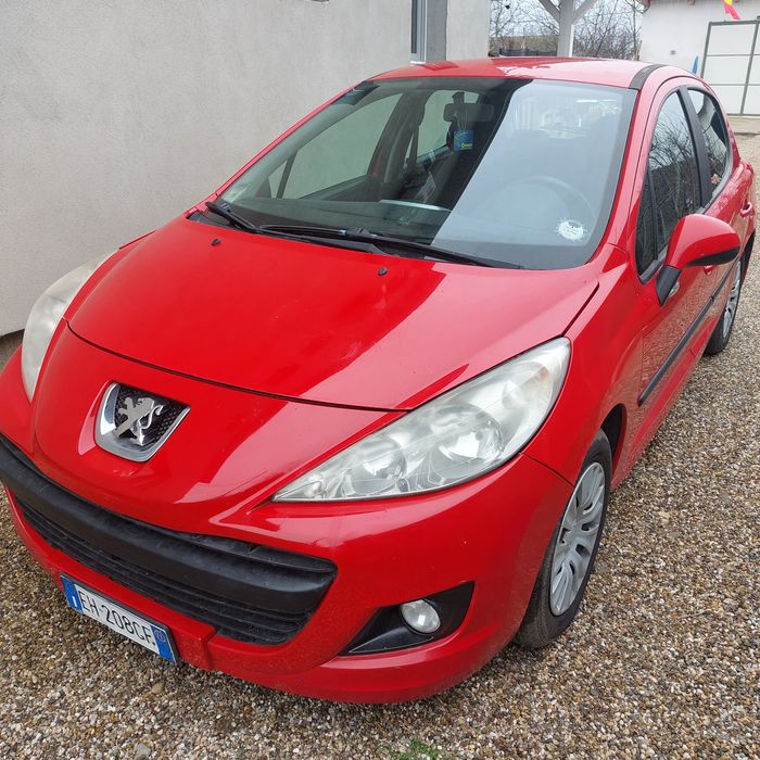 Peugeot 207, 1.4 benzina + gpl , Euro 5, din 2011