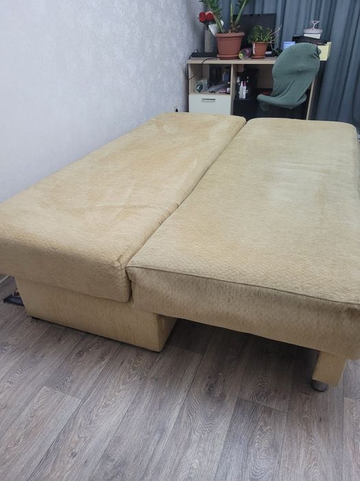 Продам диван-тахту б/у, за 2 тыс