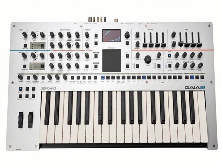 Roland Gaia 2 чисто нов!