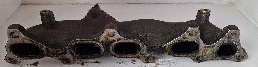 Изпускателен Колектор Чугун Хонда 2.2 Акорд Сивик ЦРВ ФРВ Honda Accord