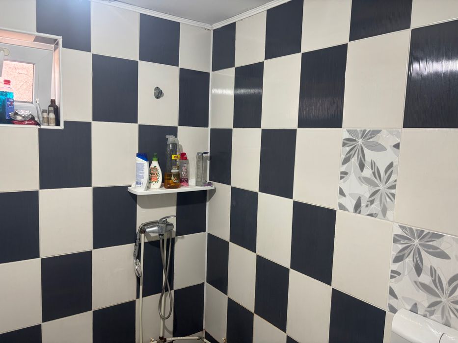 Casa de vânzare în orașul Mizil,str decebal 1224 MP
