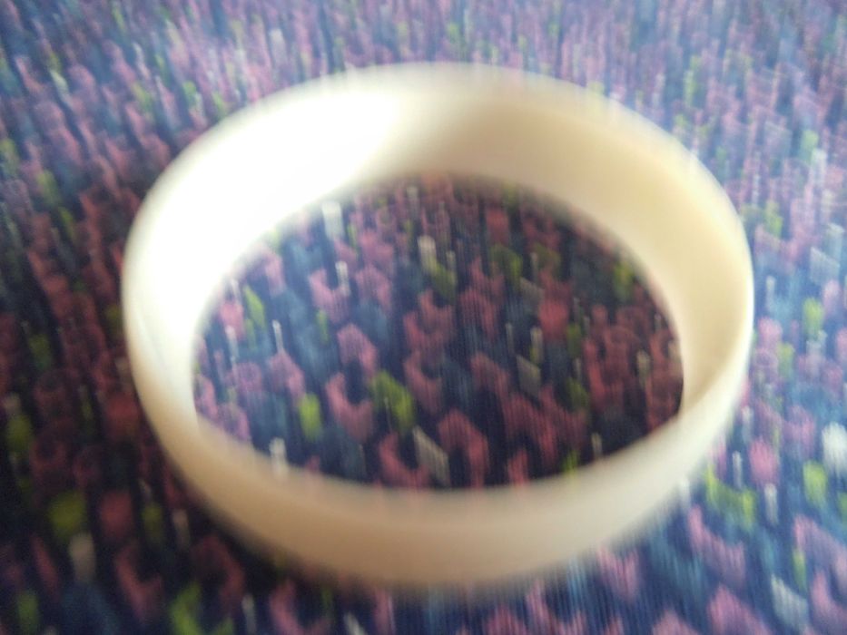 Дамски гривни и висулки