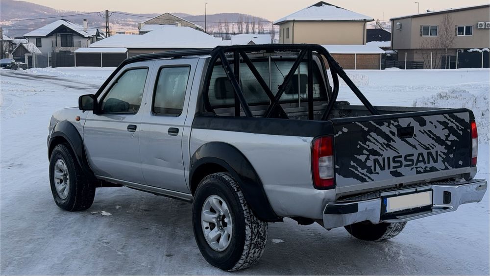 Nissan Navara  D22 Np300 4x4 2011 2.5 inmatriculat impecabil