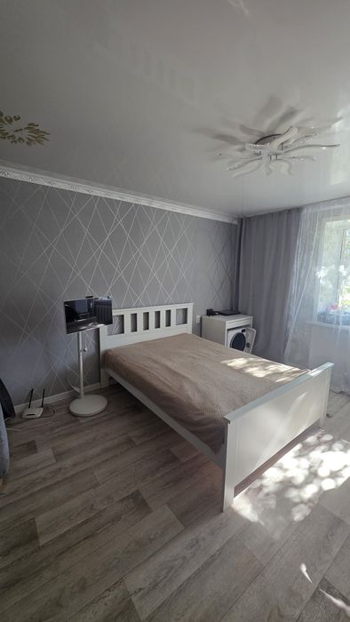 Продам 1 комнатную квартиру 5 мкр 9 дом.