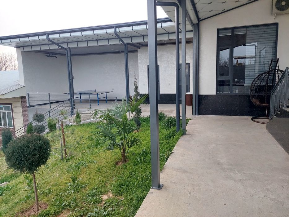 Oq tosh dacha oila uchun