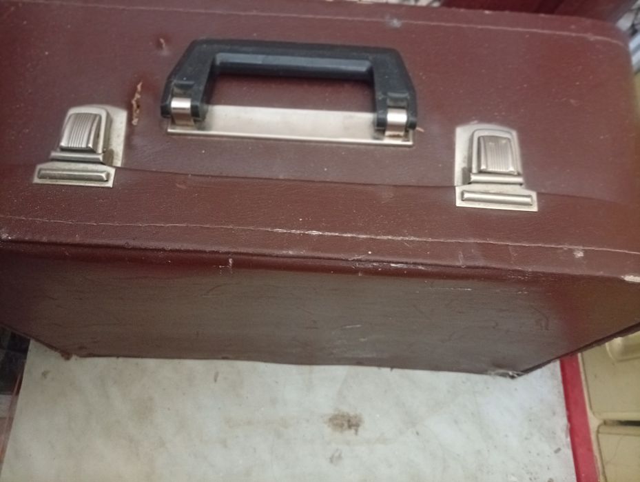 Продам Швейную машину