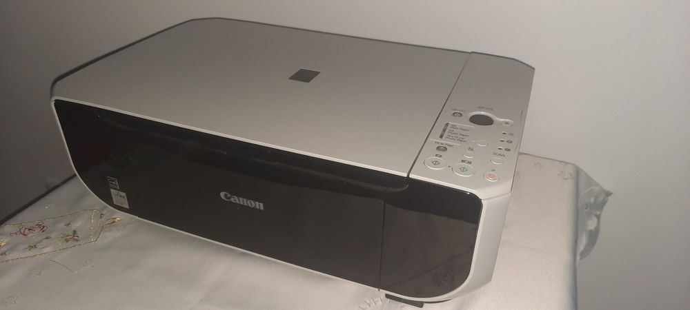 Imprimanta  Canon folosita puțin. Oferta !
