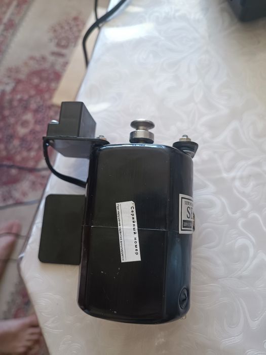 Продам моторчик от швейной машинки