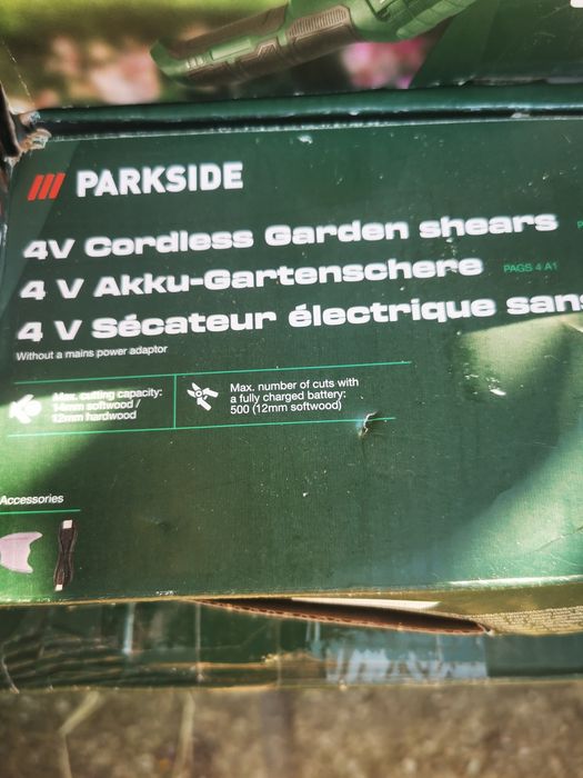 Foarfeca 4v parkside pt vie cu acumulator