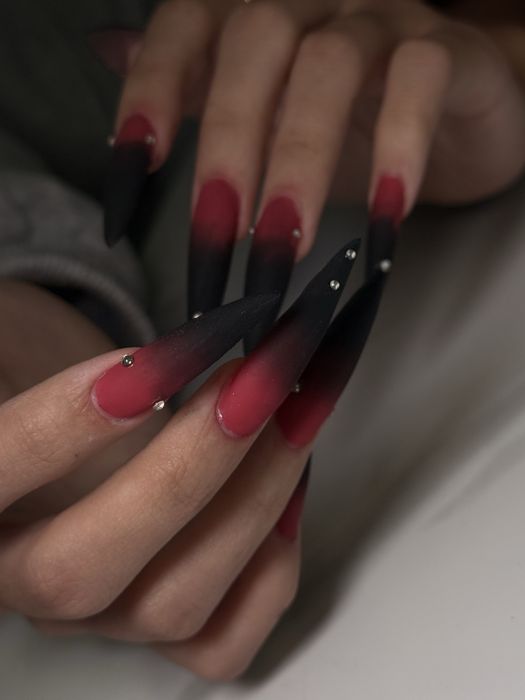 Маникюр, наращивание ногтей