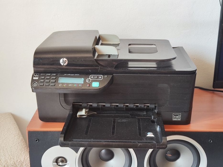 Imprimanta multifunctionala HP OfficeJet 4500