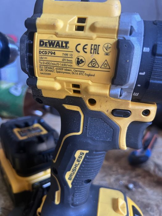 Set scule dewalt nou