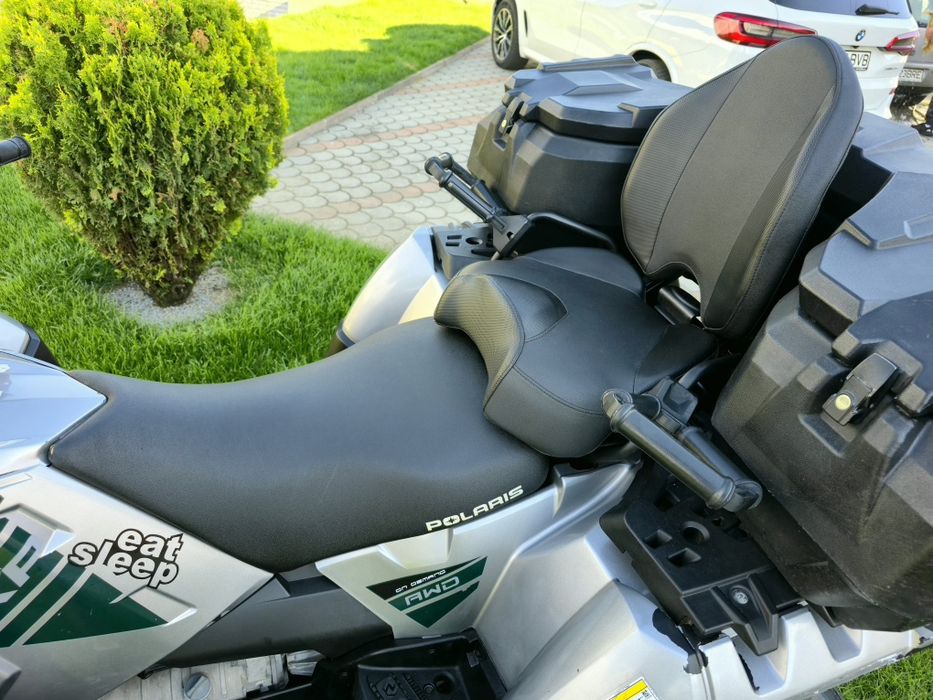 ATV Polaris Sportsman Touring XP 1000