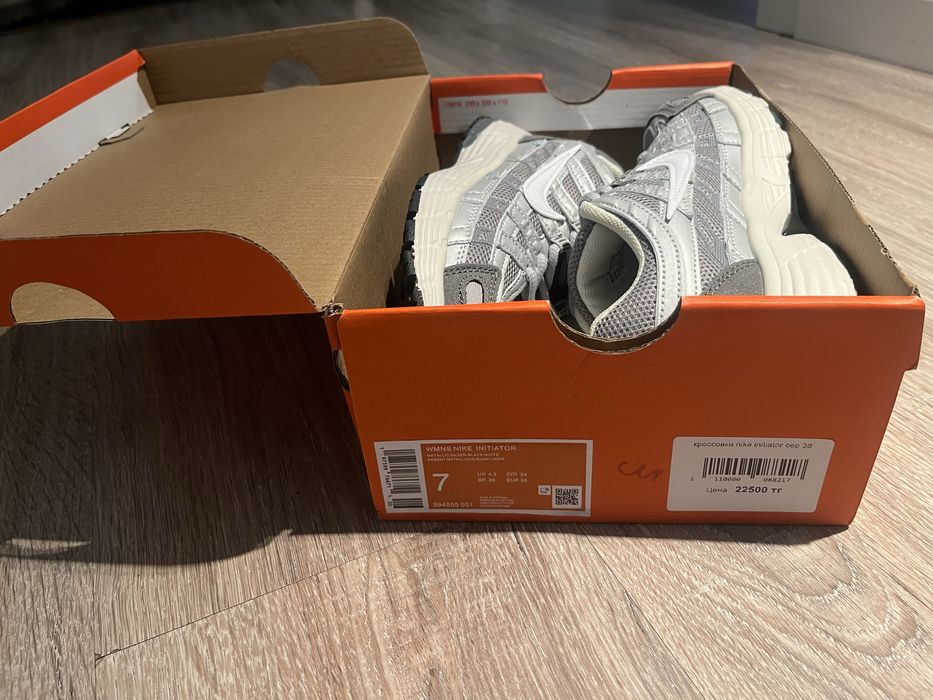 Продаю Кроссовки Nike P6000 • Размер 37