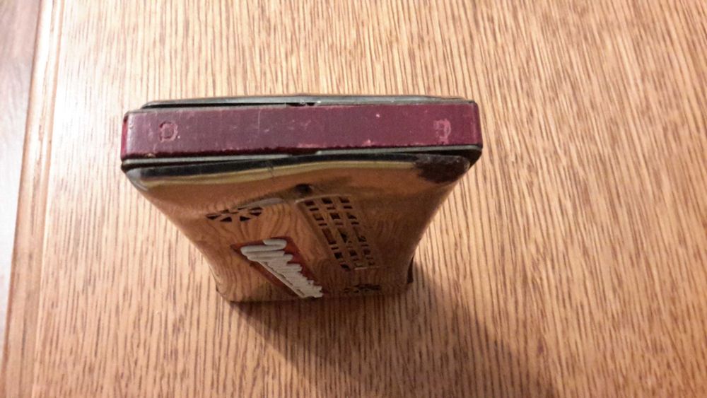 Стара хармоника има забележи