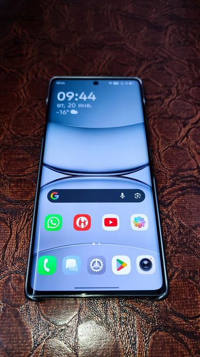 Продам Tecno Camon 40 pro