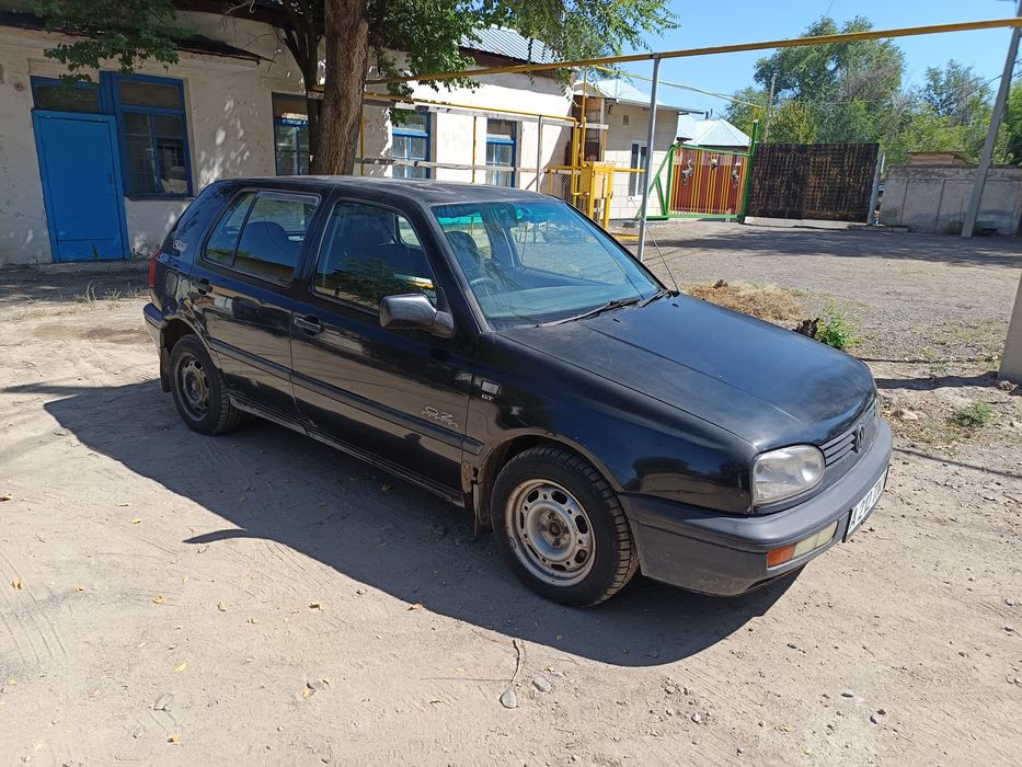 Продам гольф 3 ПРАВЫЙ РУЛЬ