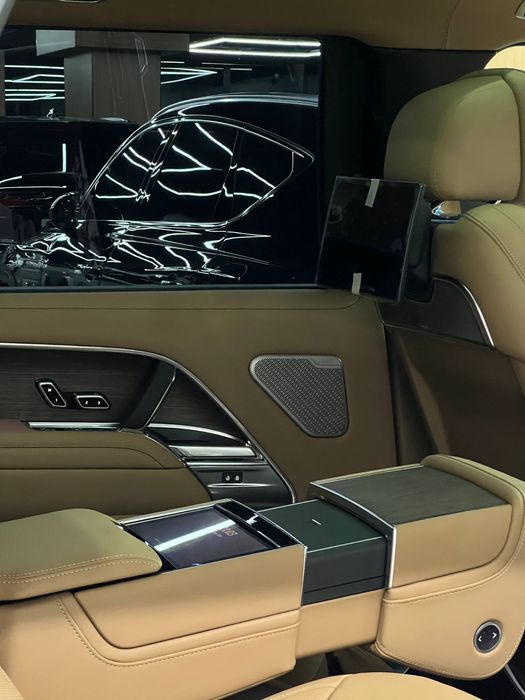 Range Rover Autobiography (Long)