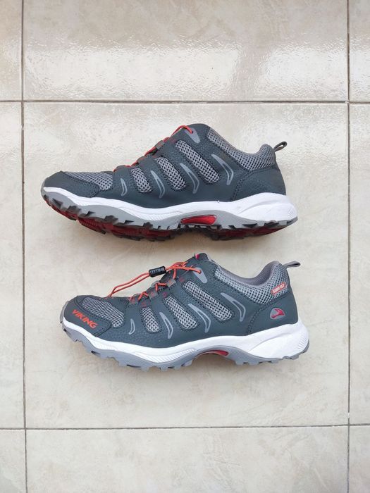 Туристически обувки номер 39