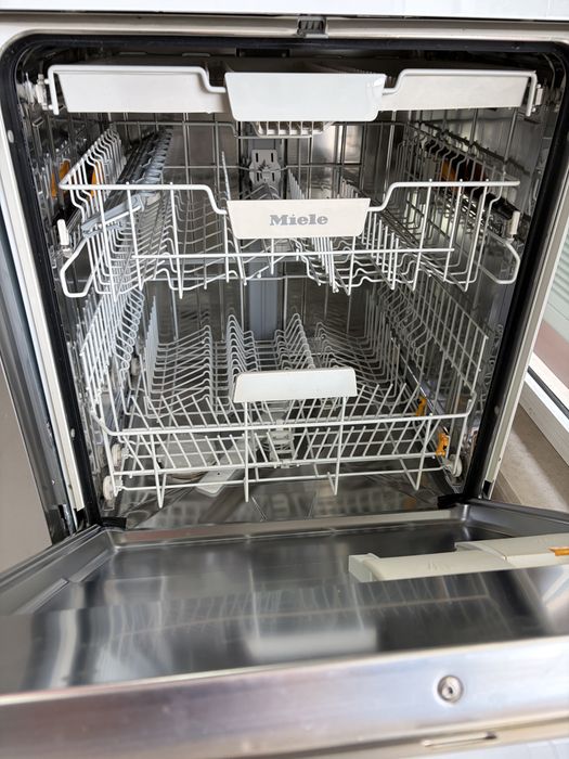Miele G5000 sc свободностояща миялна 14 комплекта /AutoOpen/24 мес гаранция