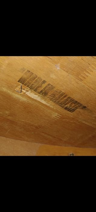 Продам обеденный стол