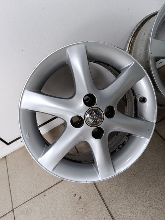 Алуминиеви джантиI за Toyota 6JJ 15цола 4х100 ET45 MADE IN JAPAN