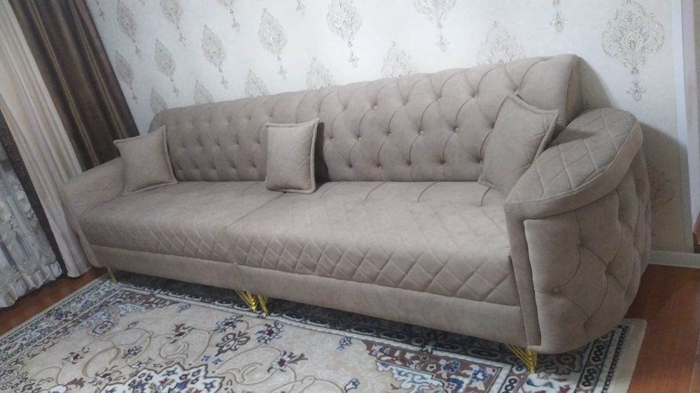 Продается диван Честер