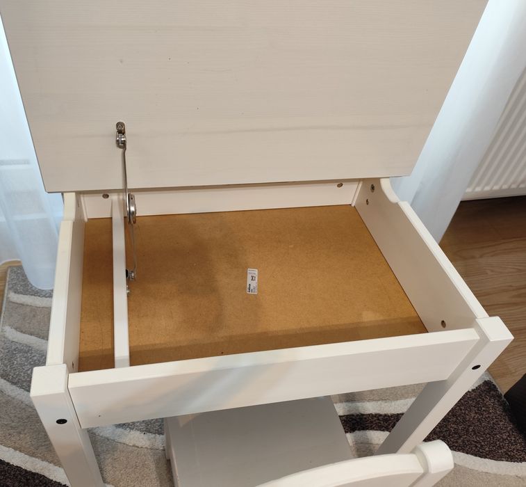 Birou și scaun alb pentru copii (3-6 ani)