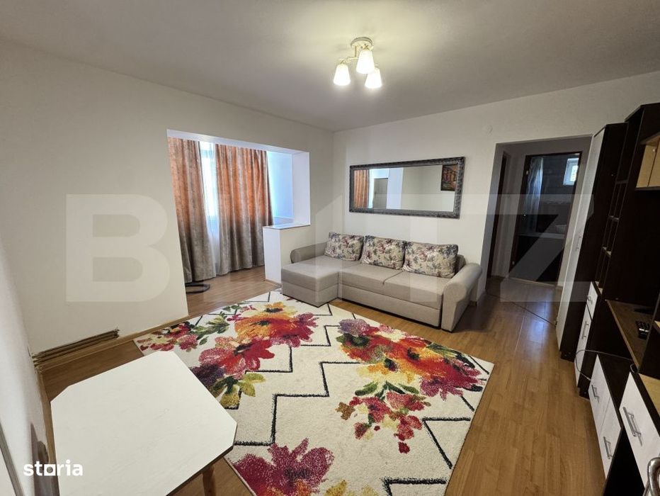 Apartament de vanzare, zona Sfanta Vineri — fotografia 1