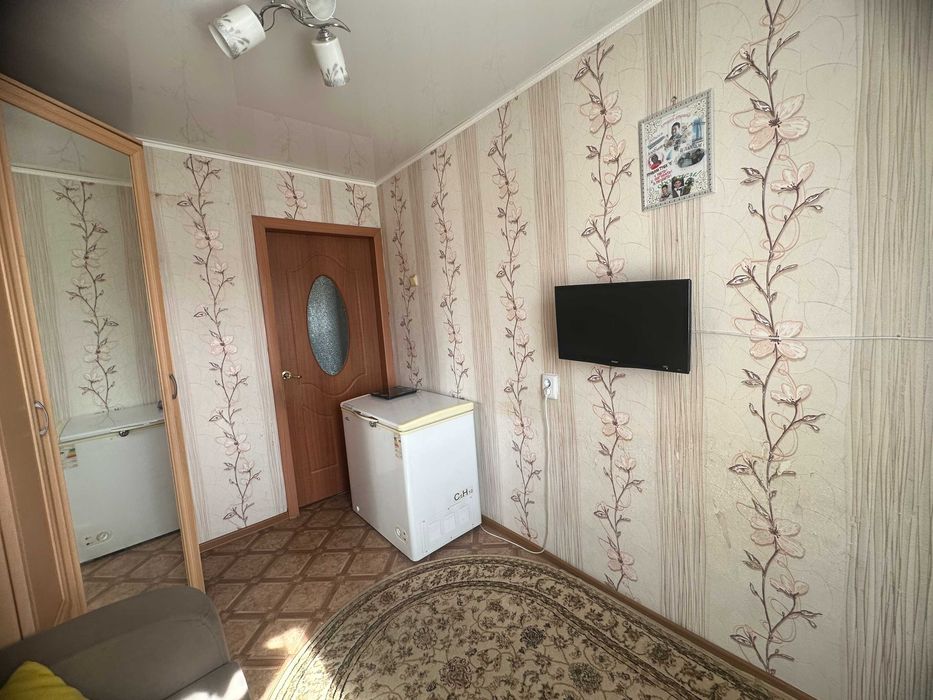 Продам квартиру на Бензострое