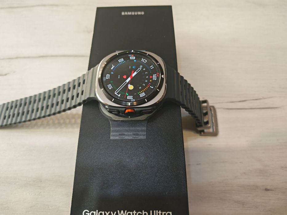 Samsung Galaxy Watch Ultra 2024 LTE 18 м гаранция