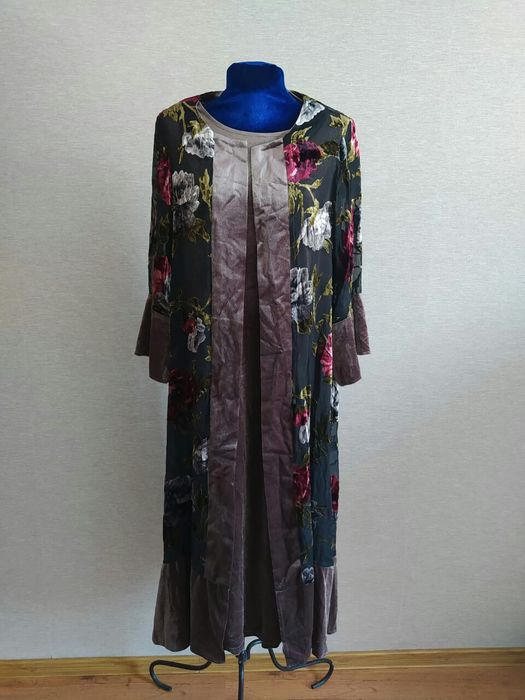 Платья с накидками