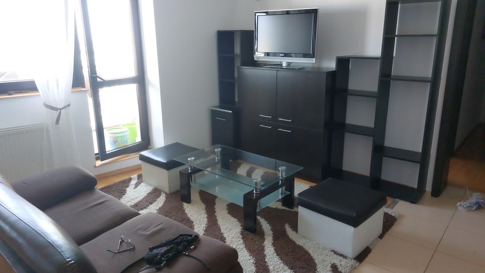 Inchiriez apartament 2 camere