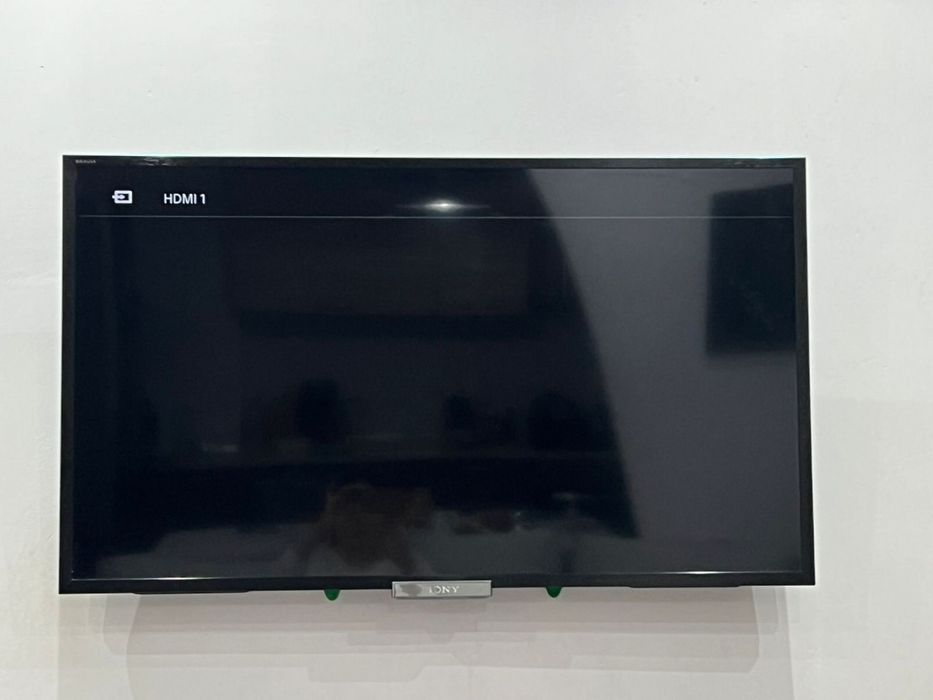 продам телевизор Sony