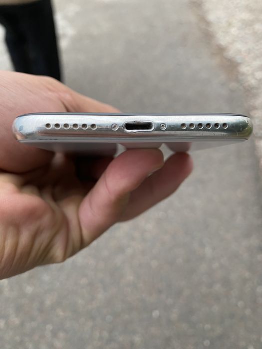 IPhone X 256gb feys bo turton yo