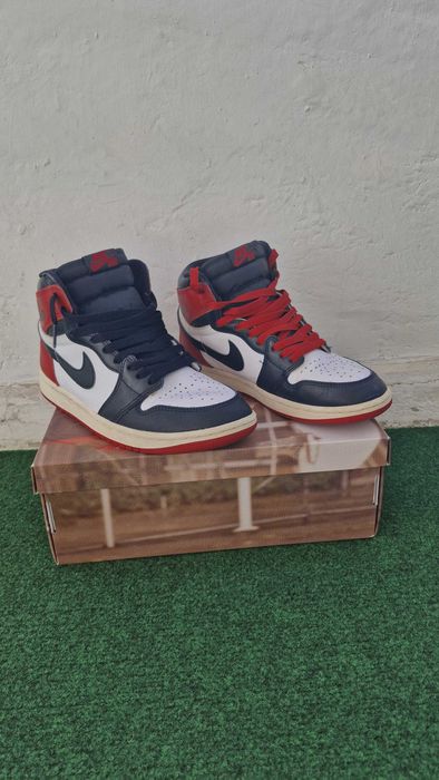 Air Jordan 1 Retro High OG, mărimea 40